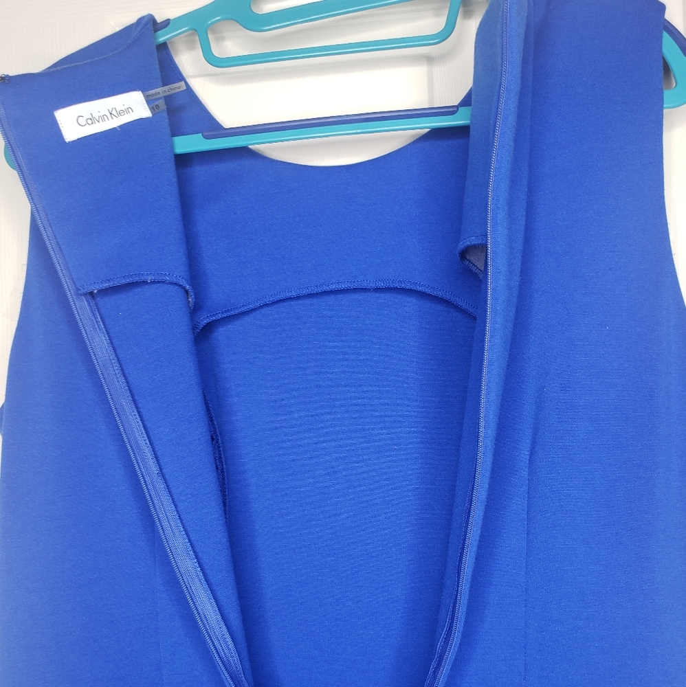 Dress - Picture 5 of 8